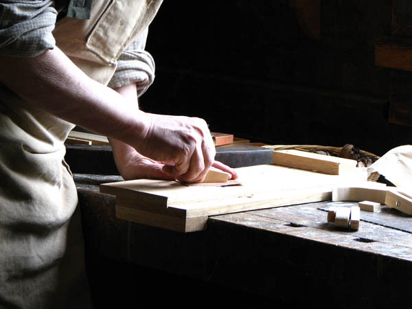 Nuestra <strong>carpintería de madera en  Guijo de Coria</strong> es una empresa de <strong>herencia familiar</strong>, por lo que  contamos con gran <strong>experiencia </strong>en la profesión.